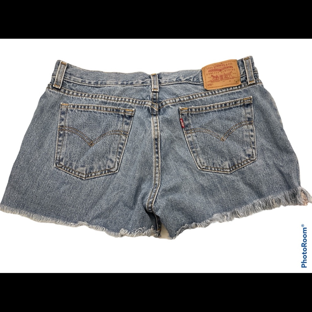 Levi’s sz 9 518’s cut off Jean shorts